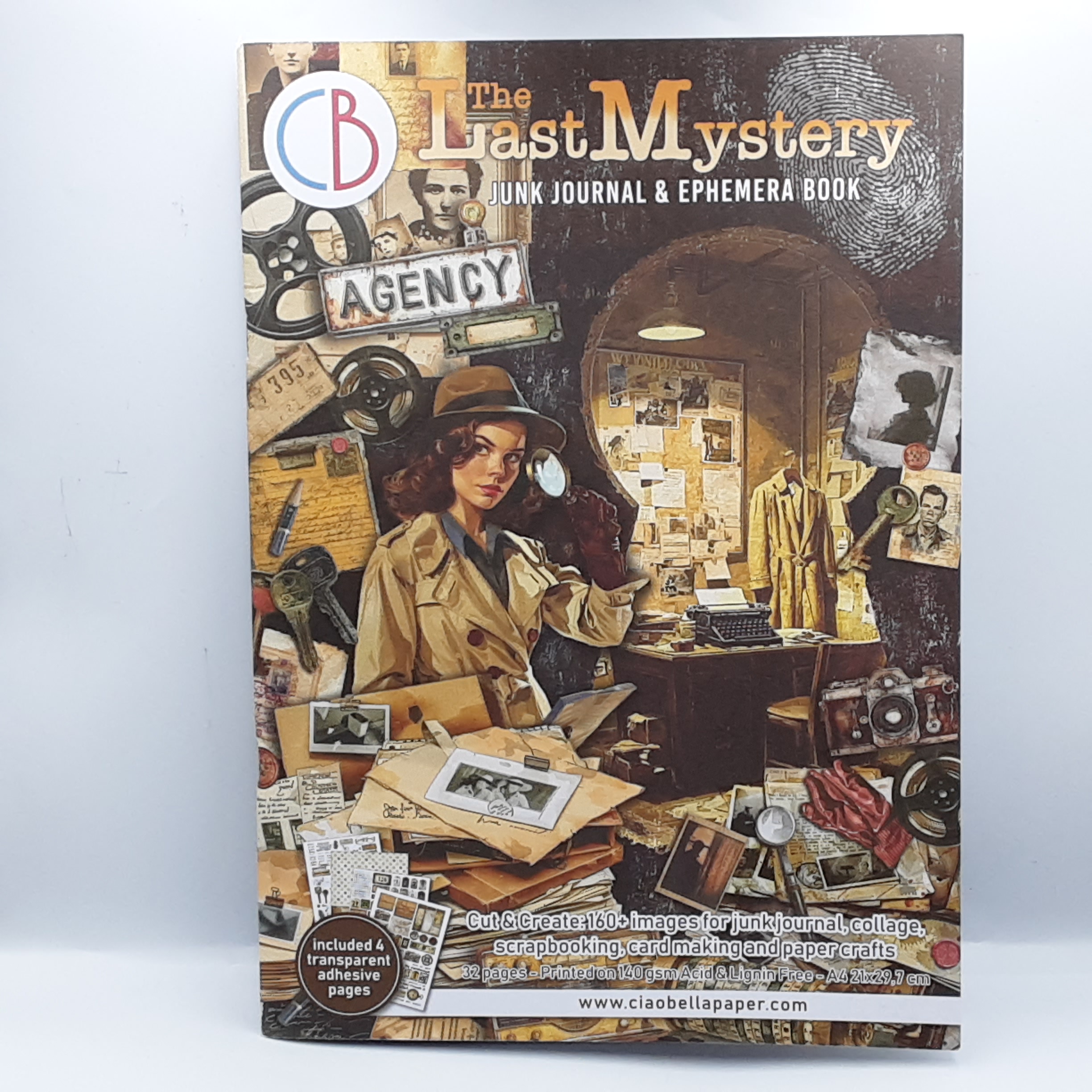 Junk journal & ephemera book the last mystery