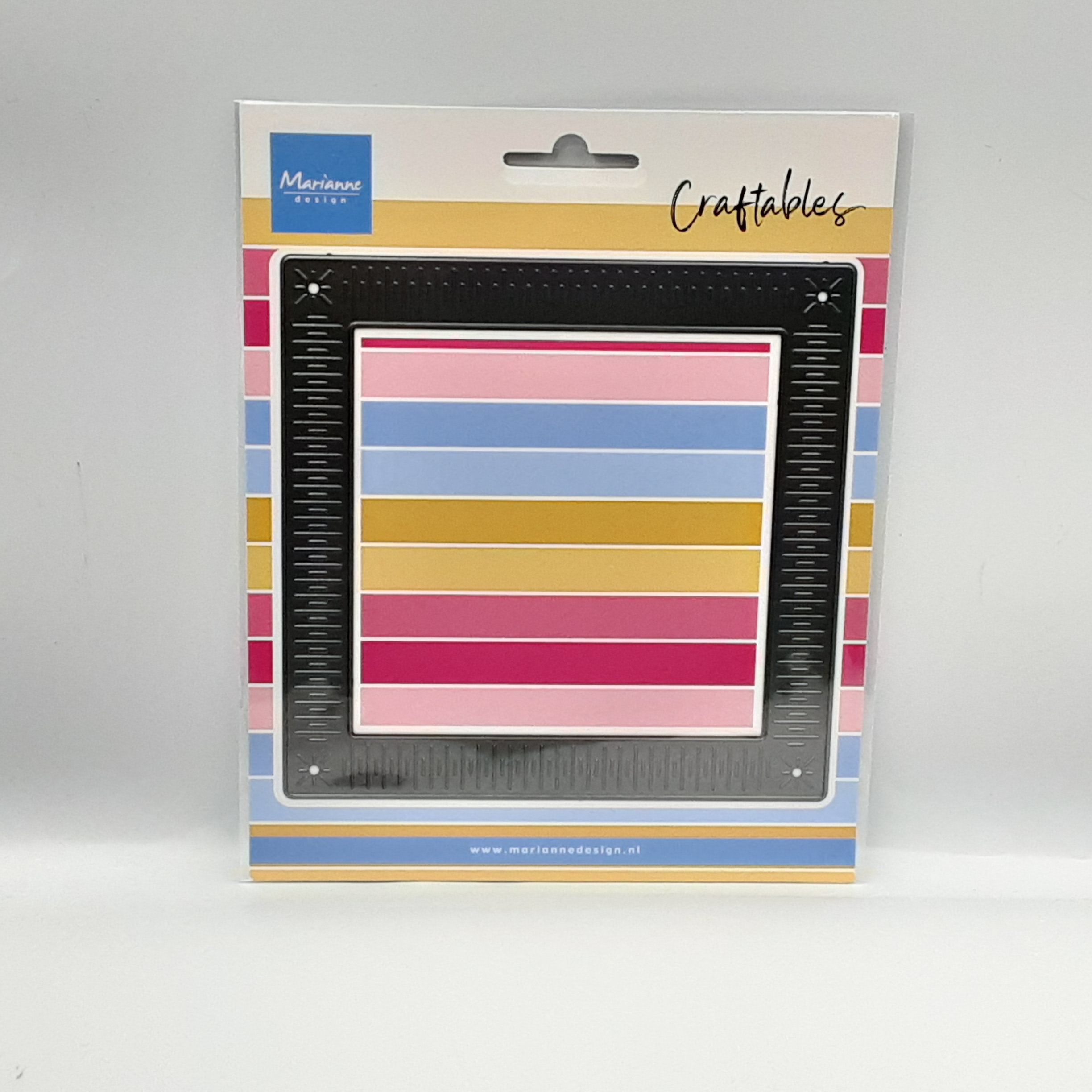 Craftables shaker frame square