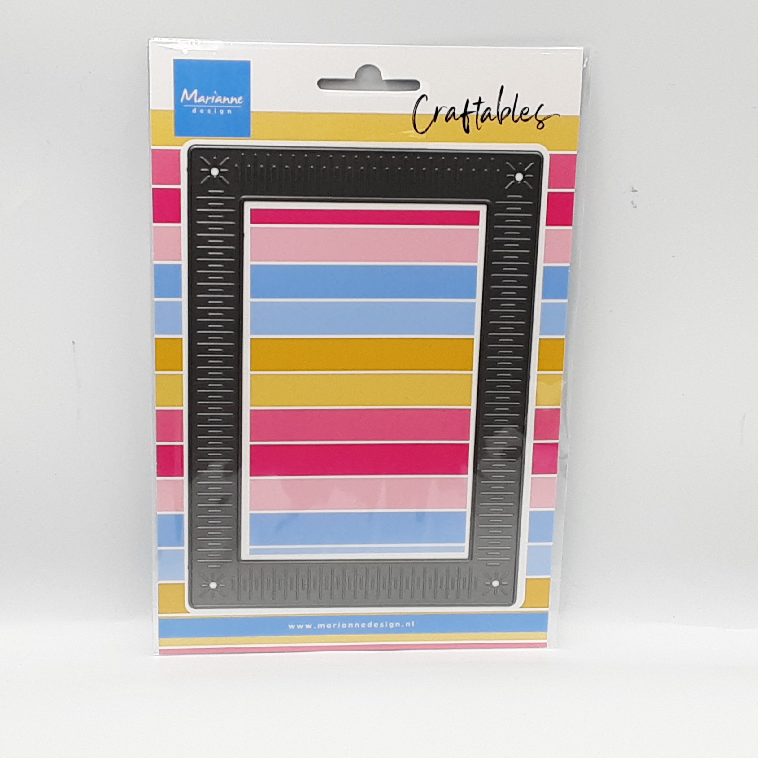 Craftables shaker frame A6